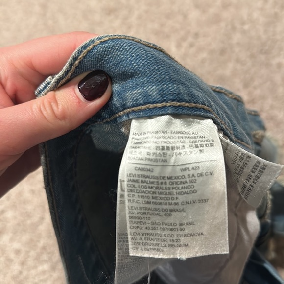 LEVI 501 SHORTS SIZE 26 - Picture 4 of 4